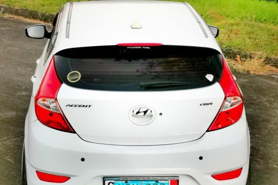 HYUNDAI Accent CrdI 2013 for sale