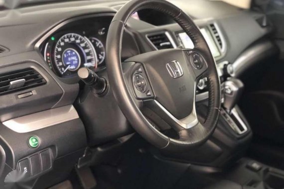 2017 Honda CRV 4x2 20 Gas Automatic ALMOST NEW 