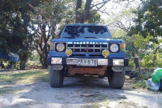 Mitsubishi Pajero gen1 diesel manual 1990