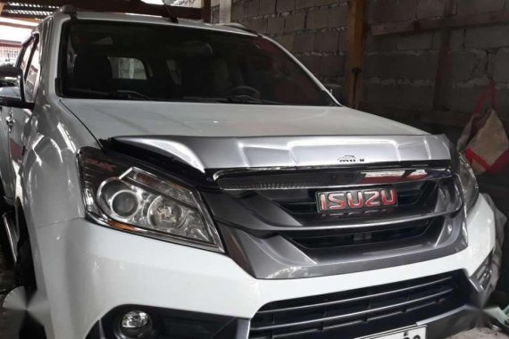 Isuzu Mux Ls series 2015 mdl 52odo FOR SALE