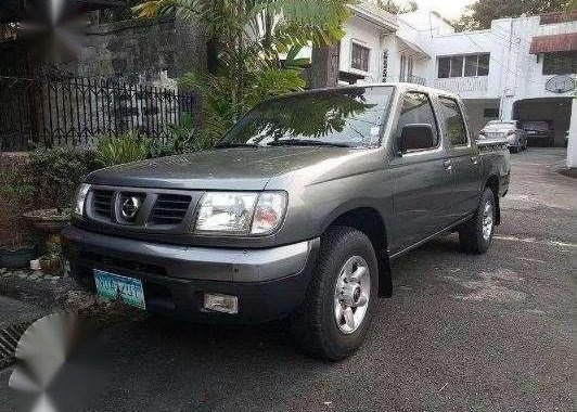 NISSAN BRAVADO 2013MT SLIGHTLY USED.