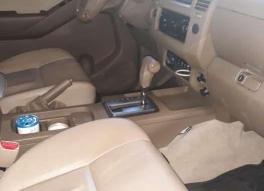 Nissan Navara glx 4x4 automatic 2014 for sale