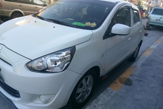 For sale Mitsubishi Mirage hatchback 2015 glx