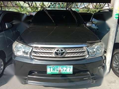 2011 Toyota Fortuner G 4x2 2.5 AT Dsl for sale