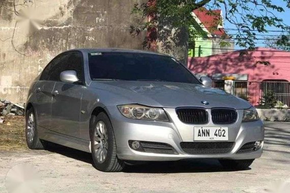 2010 BMW 318I FOR SALE