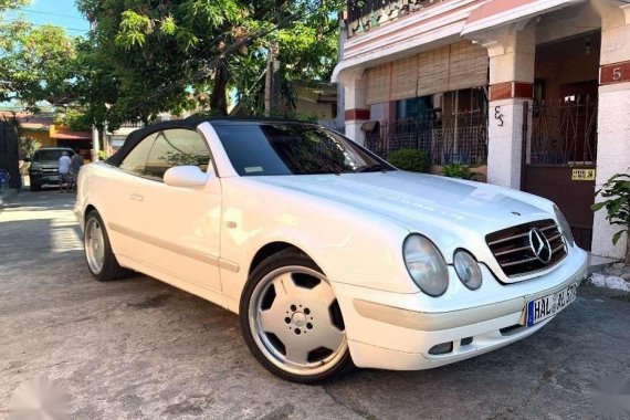 97 Mercedes Benz Clk 320 cabriolet manila plate very fresh