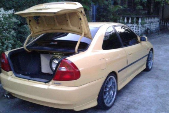 Mitsubishi Lancer 2002 for sale