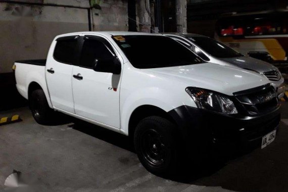 Isuzu D Max LT 2015 M/T all power, excellent condition