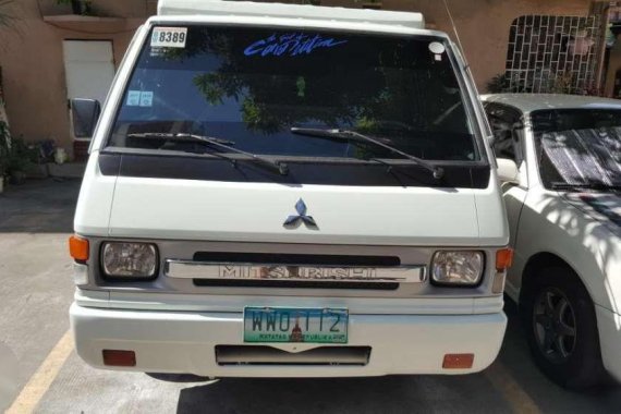 Mitsubishi L300 fb 2013 EXCEED dual aircon