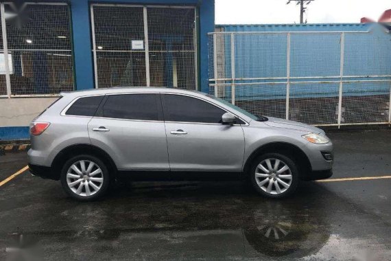 2010 Mazda CX9 Automatic Top of the Line 