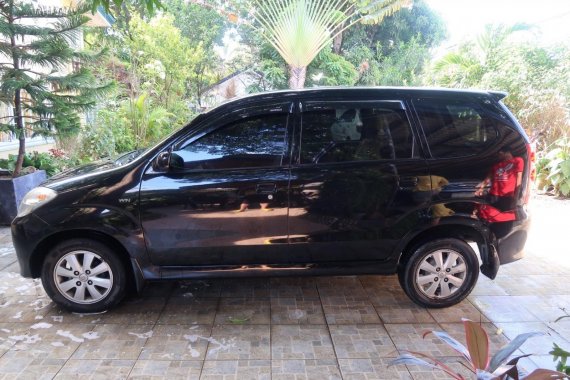  TOYOTA AVANZA 2010 FOR SALE