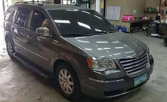 2010 Chrysler Town and Country for sale