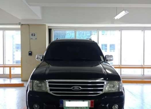 Like New Ford Everest for sale