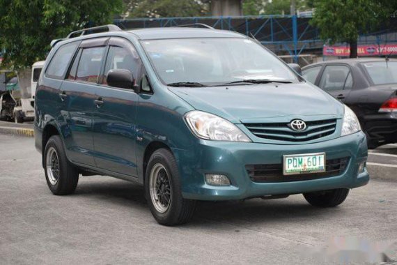 2011 Toyota Innova Gasoline Automatic for sale