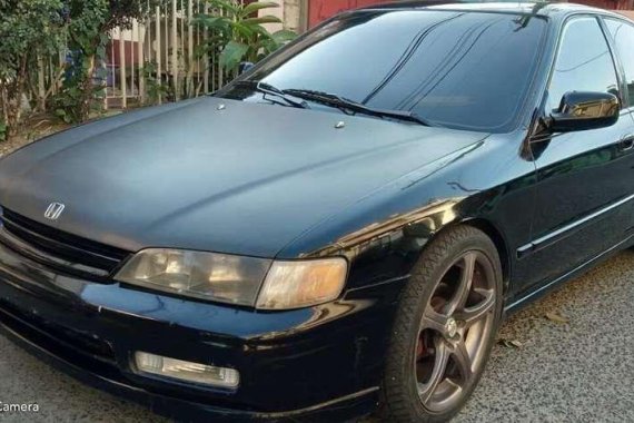 For sale: HONDA ACCORD EXI MANUAL