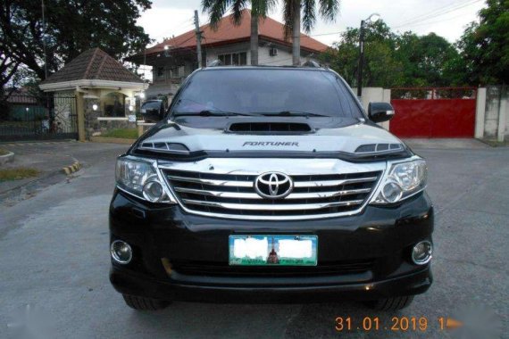 2013 TOYOTA Fortuner g VNT diesel automatic