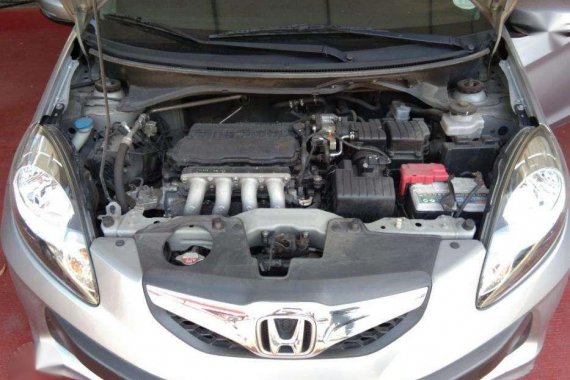 2016 Honda Brio Silver AT Gas - Automobilico Sm City Bicutan