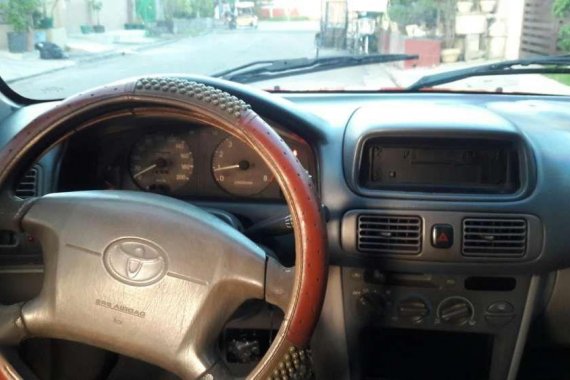 Toyota Corrola 1999 mdel Super cool aircon