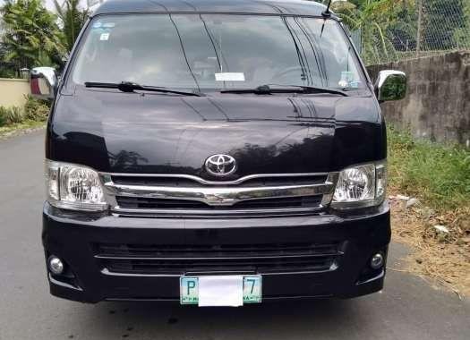 2011 Toyota Hiace Grandia GL manual for sale
