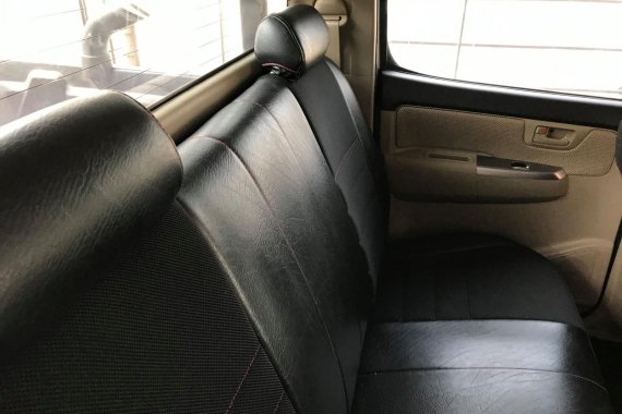 2014 Toyota Hilux 2.5G Automatic Diesel FOR SALE