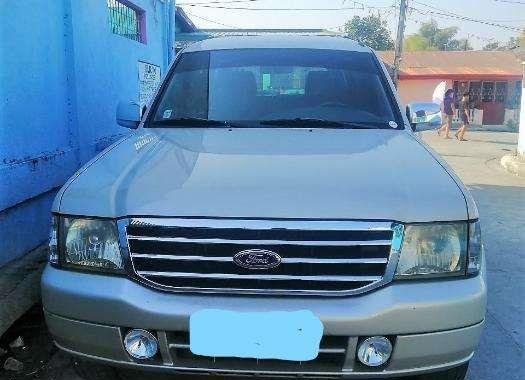 Ford Everest 2005 4x2 FOR SALE