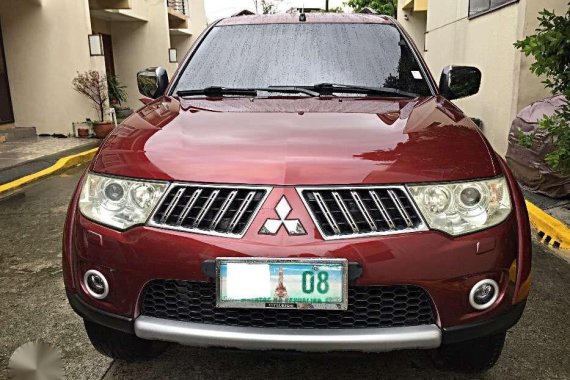 2010 Mitsubishi Montero Gls SE Top of the line