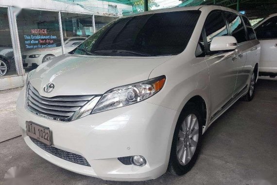 2015 Toyota Sienna Limited AWD 3.5 Liter V6