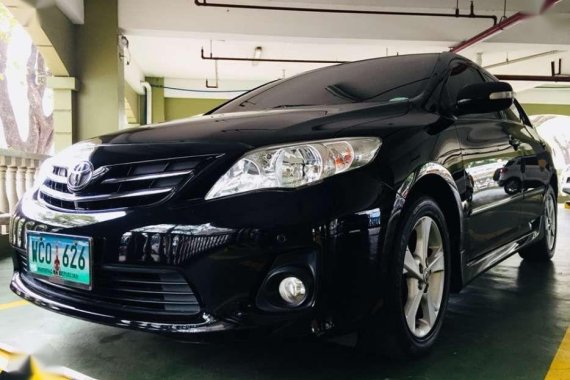 Toyota Corolla Altis - V 2013 FOR SALE