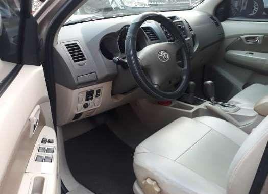 Toyota Fortuner 2006 4x4 diesel matic for sale 