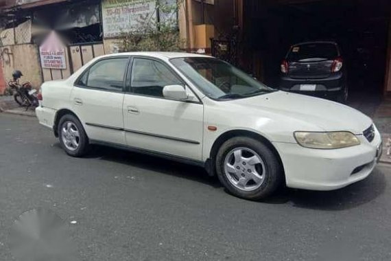 2001 Honda Accord VTI-L  Automatic transmission  All power