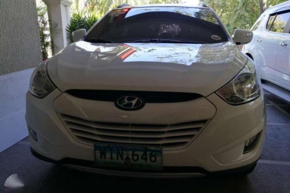 White Hyundai Tucson Theta11 Automatic 2013