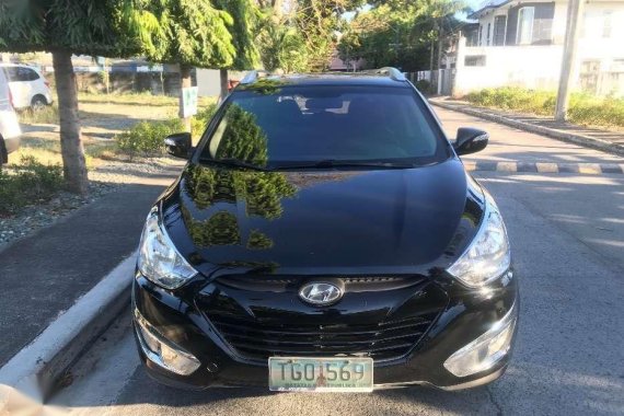FOR SALE! 2011 Hyundai Tucson GLS Top of the line