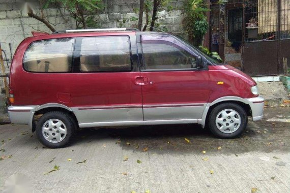 FOR SALE Nissan Serena