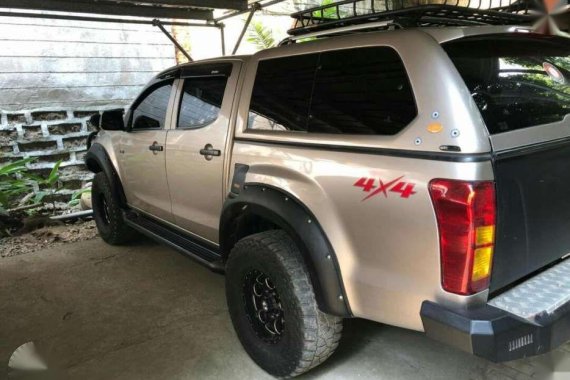 2014 Isuzu Dmax 4x4 automatic FOR SALE