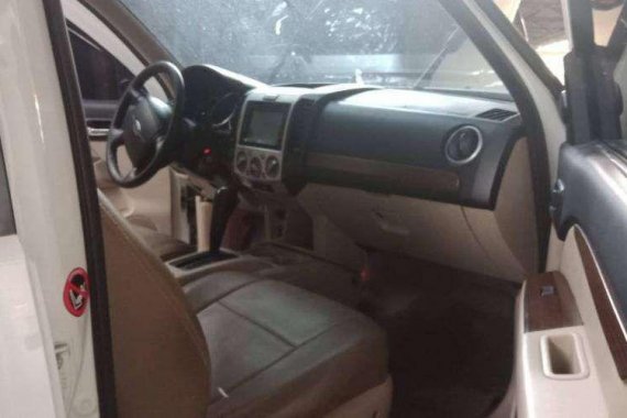 Ford Everest 2013 automatic for sale 