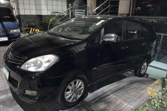 2010 Toyota Innova V Top of the line model