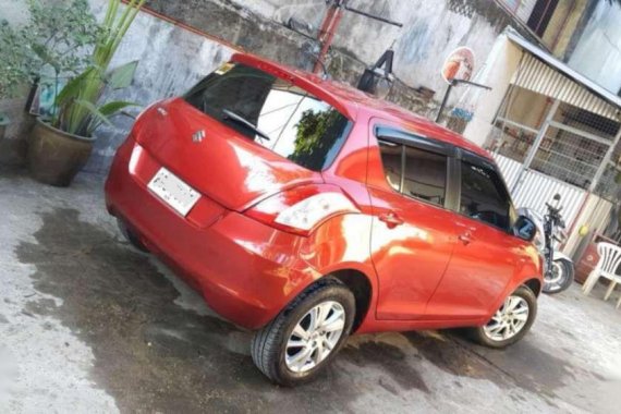 Red Suzuki Swift 2015 model FOR SALE