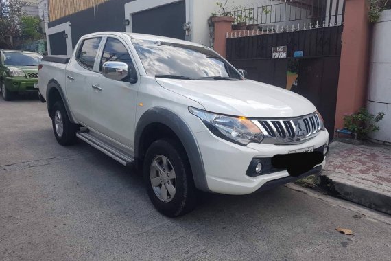 2015 Mitsubishi Strada GLX-V FOR SALE