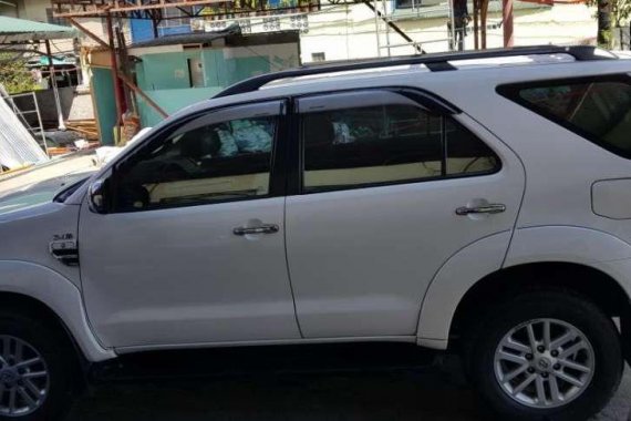 2011 Toyota Fortuner G for sale