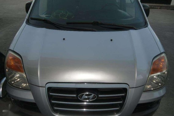 2004 HYUNDAI Starex van FOR SALE