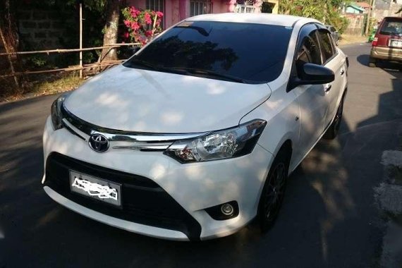 Toyota Vios J 1.3 MT 2015 very fresh inside out super 