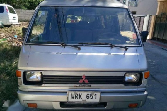 Mitsubishi L300 versa van 2000 for sale