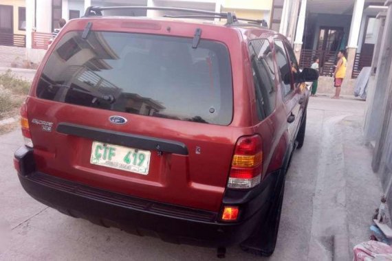 Ford Escape 2003 model Registered till Sept2019