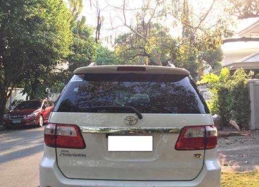 Toyota Fortuner G 4x2 2.5 2011 Model Automatic Transmission