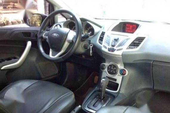 2012 FORD FIESTA . automatic - all power - well maintained 