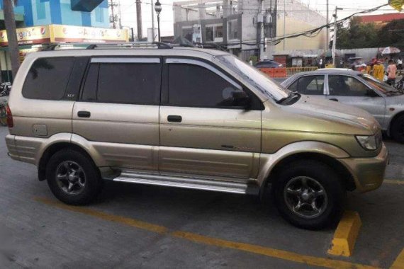 Isuzu Crosswind XUVi 2003 Manual Top condition for sale