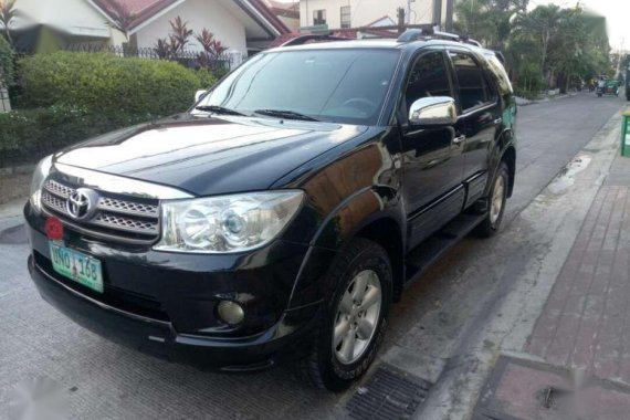 Toyota Fortuner G 2010 model Diesel for sale