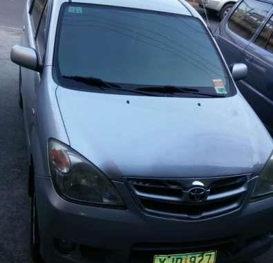 Toyota Avanza 1.5G gas automatic transmision 2010