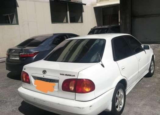 Toyota Corolla gli 1.6 automatic baby altis model 2001