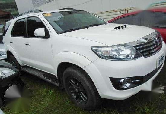 2015 Toyota Fortuner G 4x2 2.5L MT Dsl for sale 